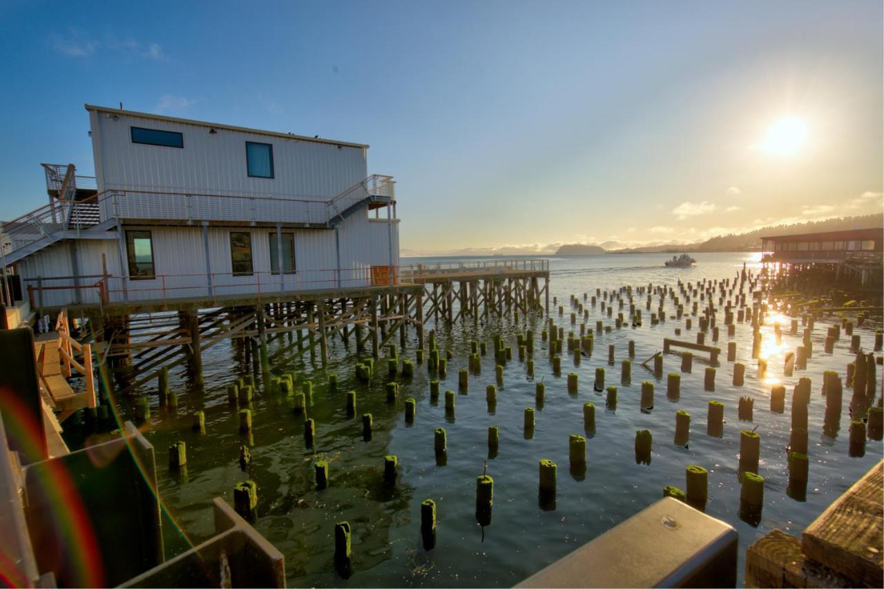 Bowline Hotel Astoria Exterior foto