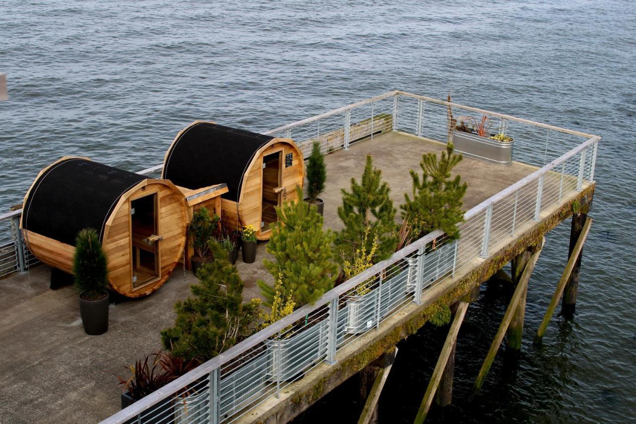 Bowline Hotel Astoria Exterior foto